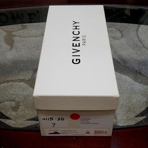 Givenchy Paris shoe box